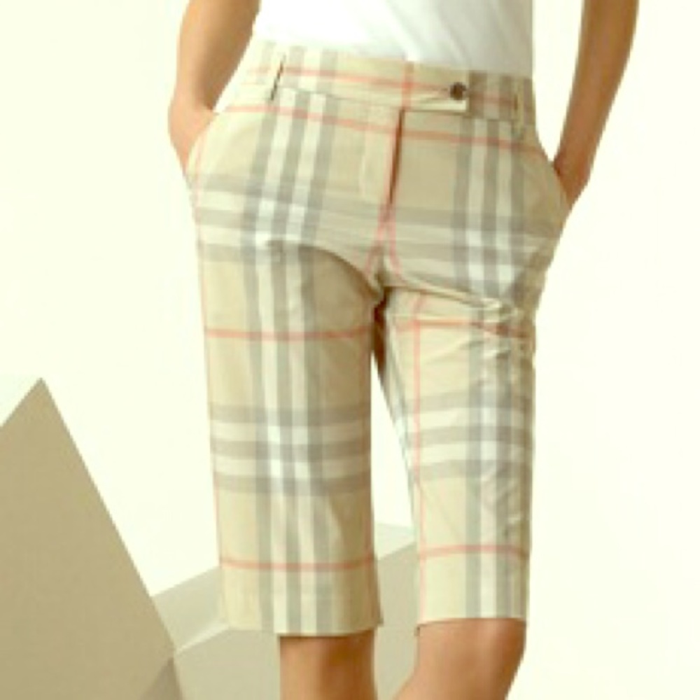 NWT 🙆🎉 Burberry Bermuda Shorts 🎉